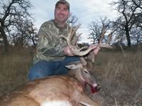 Trophy Whitetail Deer hunt in texas